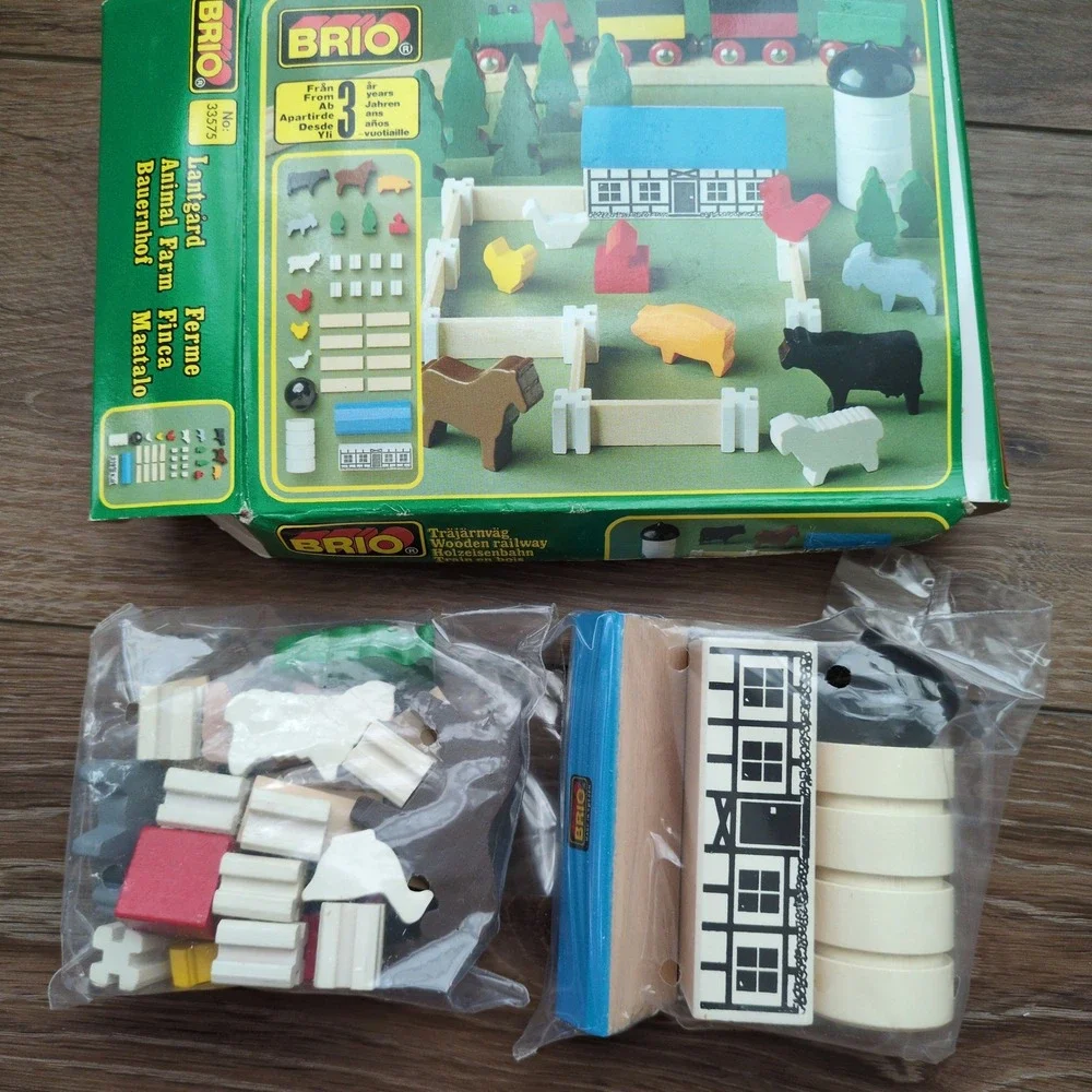 Vintage Brand New 90's BRIO Animal Farm 33575 Sweden Wooden Train Toy Barnyard